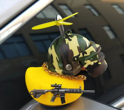 Pato de borracha com capacete para decoração interior do carro, pato no carro, vento, acessórios para motores, amarelo, automático